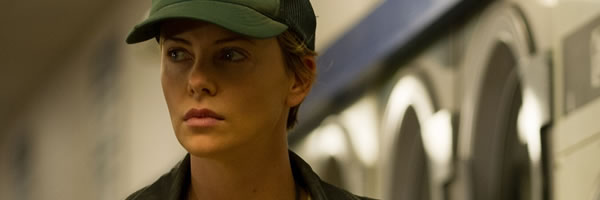 Mroczny Zakątek - ekranizacja z Charlize Theron, zdjęcie z planu